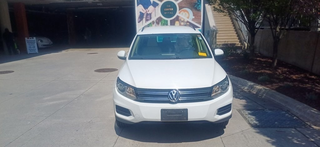 Used 2015 Volkswagen Tiguan SE with VIN WVGAV7AX8FW510172 for sale in Bethesda, MD