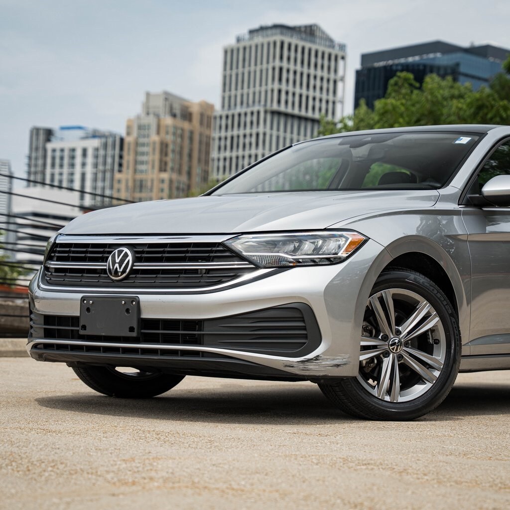 2022 Volkswagen Jetta 1.5T SE photo 2