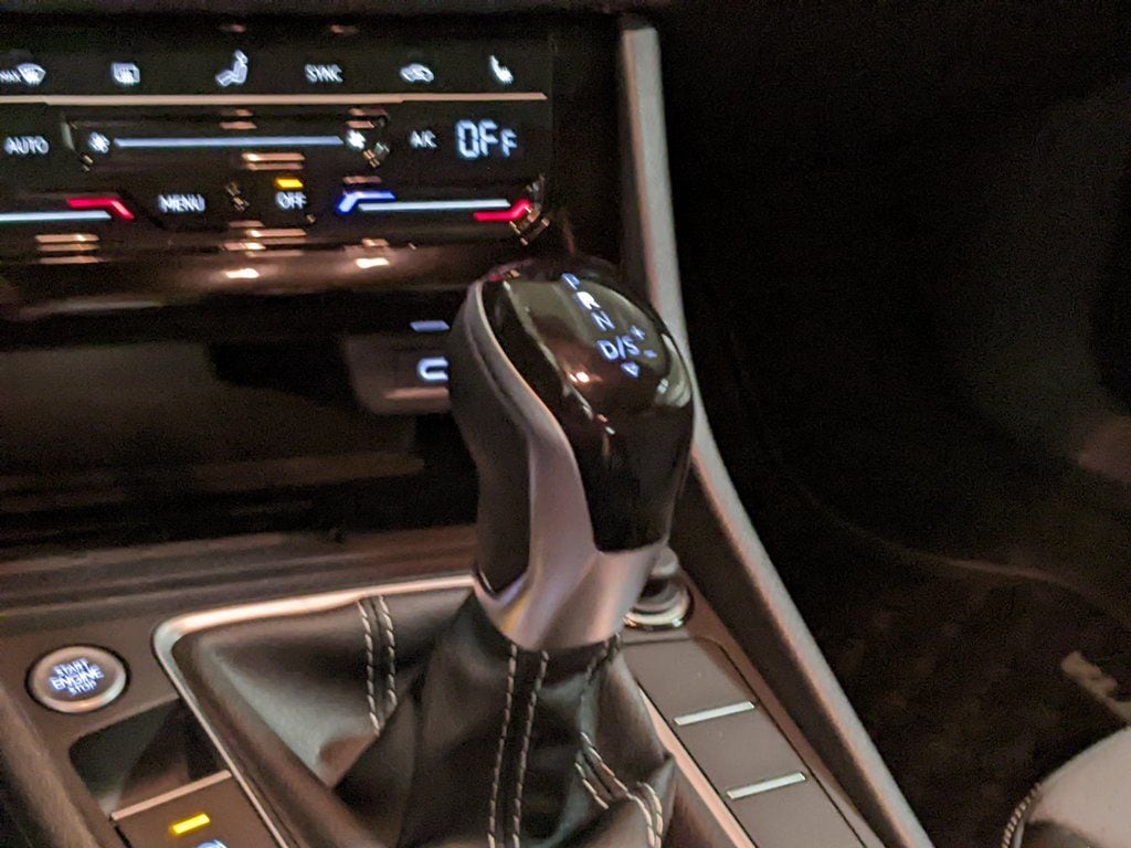 2026 Volkswagen Jetta SE - Photo 20