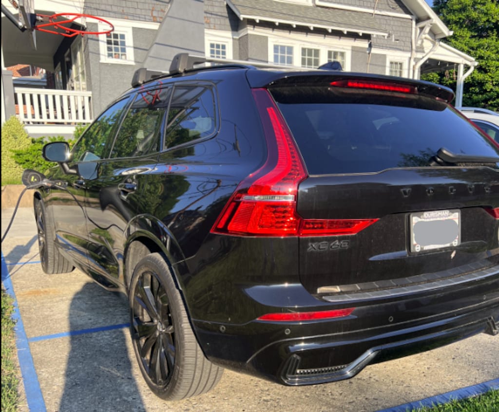 Used 2024 Volvo XC60 plug-in hybrid Ultimate SUV
