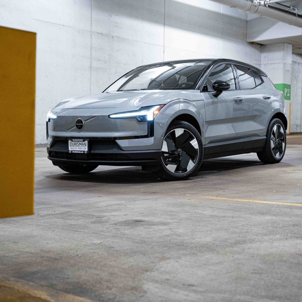 New 2026 Volvo EX30 Twin Motor Ultra SUV