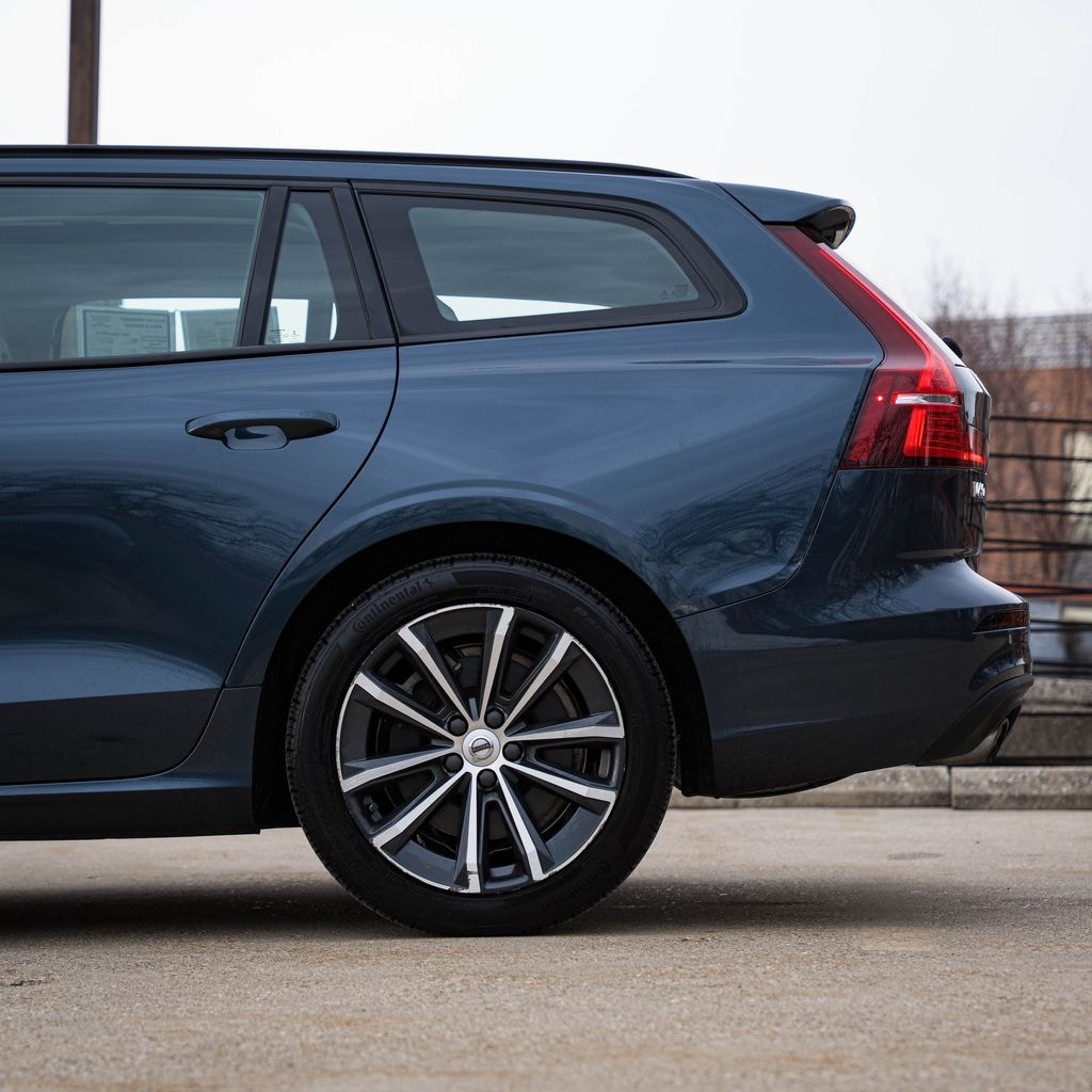 Used 2021 Volvo V60 T5 Wagon