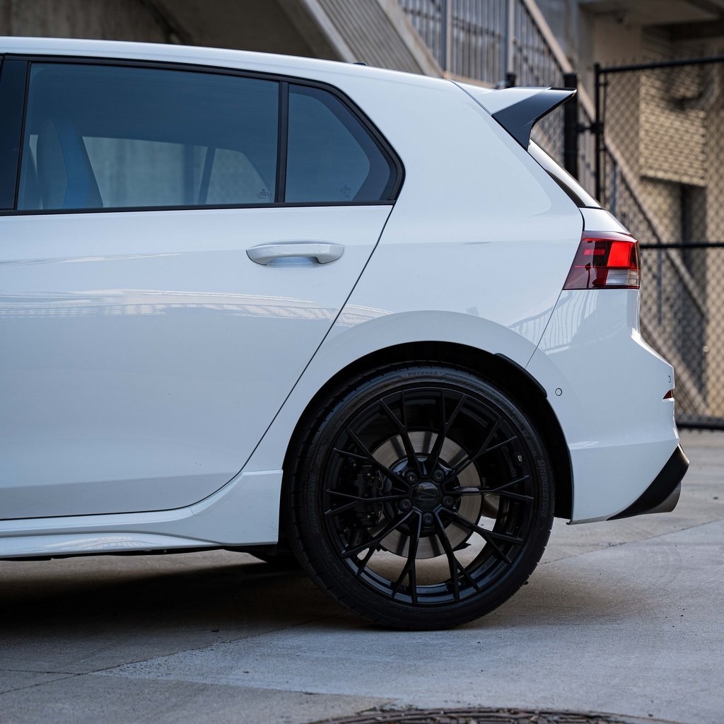 Certified 2025 Volkswagen Golf R 2.0T Hatchback