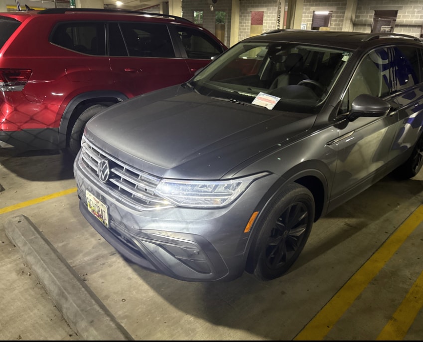 2023 Volkswagen Tiguan 2.0T SE's photo