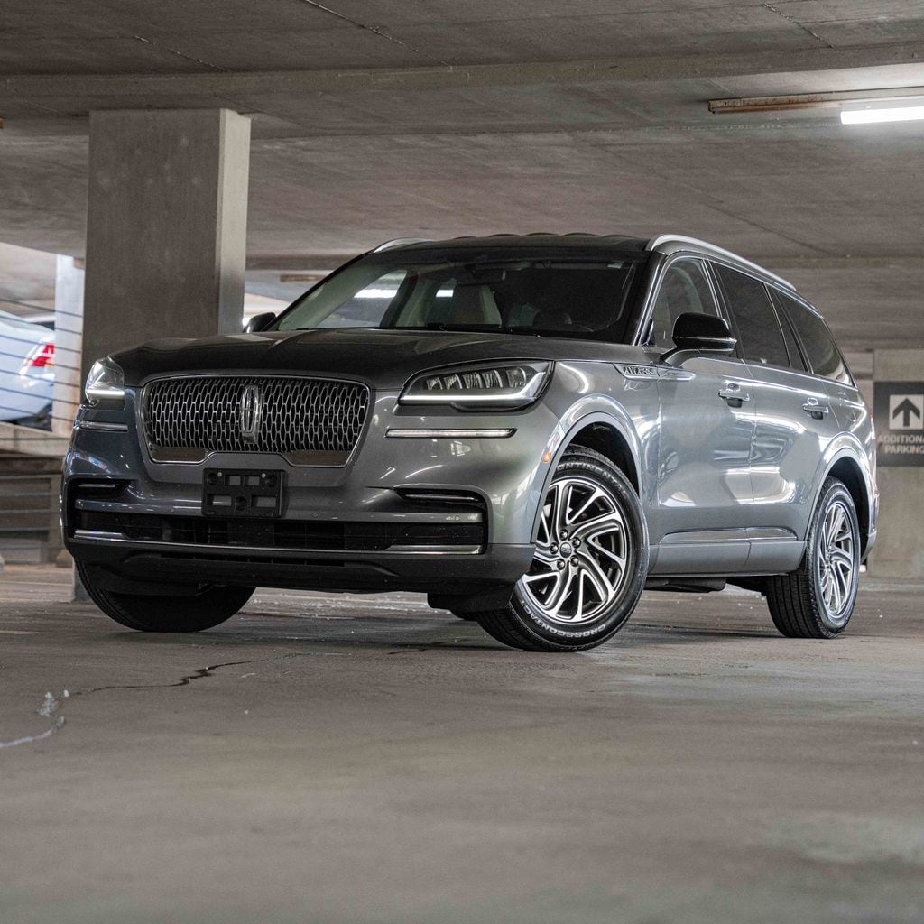 2023 Lincoln Aviator AWD's photo