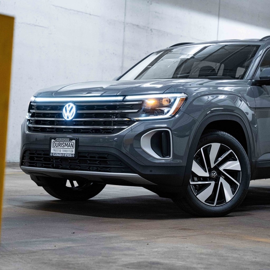 New 2026 Volkswagen Atlas 2.0T SE w/Technology SUV