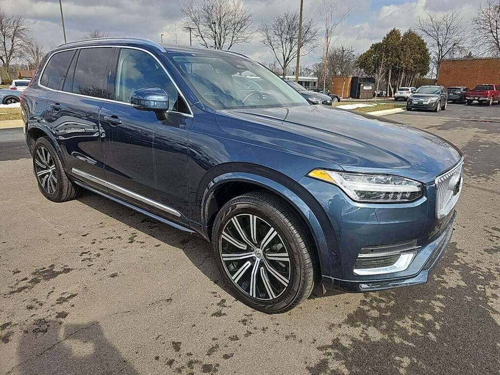 Used 2025 Volvo XC90 B6 Plus 7-Seater SUV
