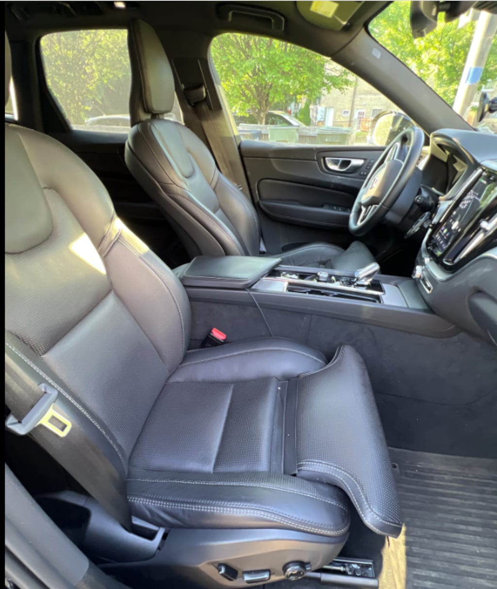 Used 2024 Volvo XC60 plug-in hybrid Ultimate SUV