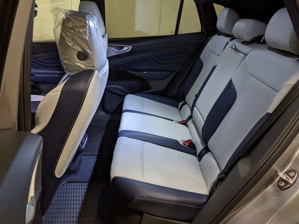 2025 Volkswagen ID.4 PRO S - Photo 23
