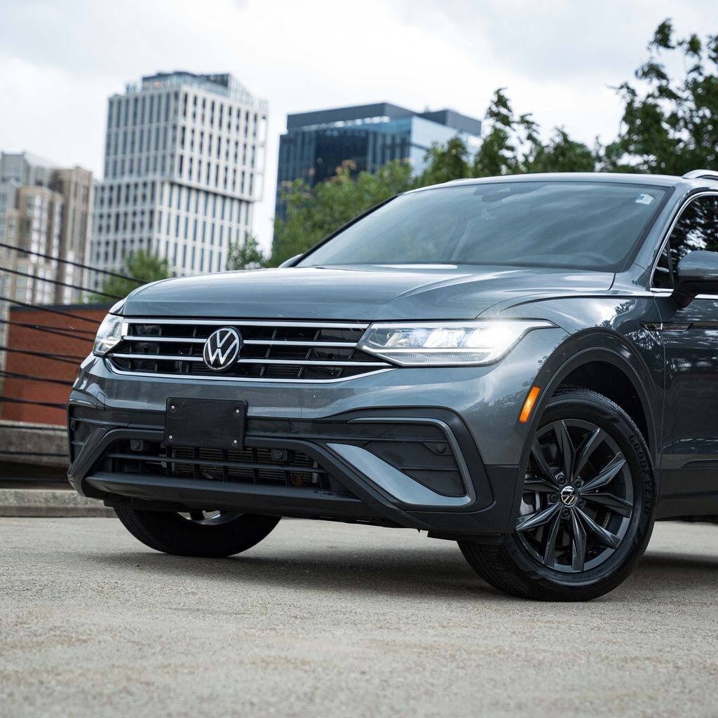 Certified 2024 Volkswagen Tiguan 2.0T SE SUV