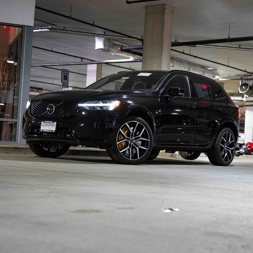 New 2026 Volvo XC60 plug-in hybrid T8 Polestar Engineered SUV