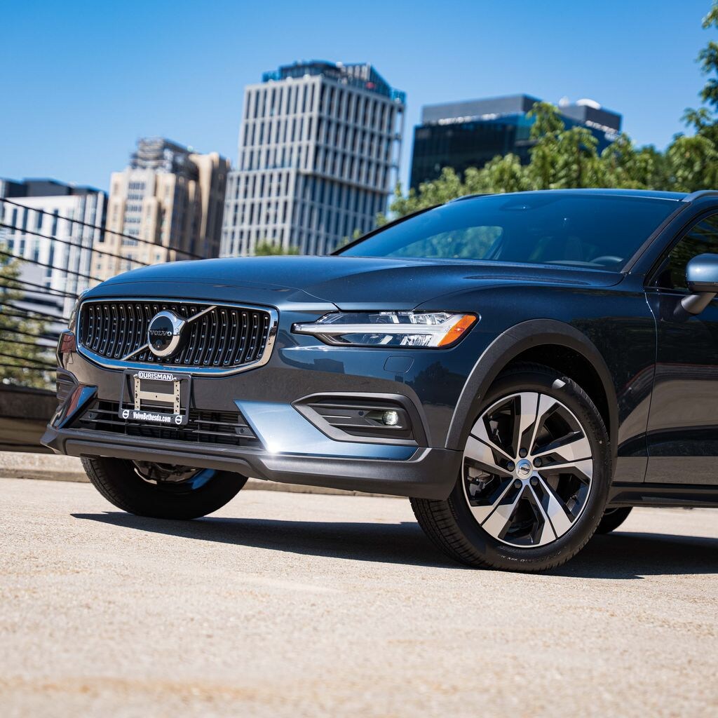 New 2026 Volvo V60 Cross Country B5 Plus Wagon