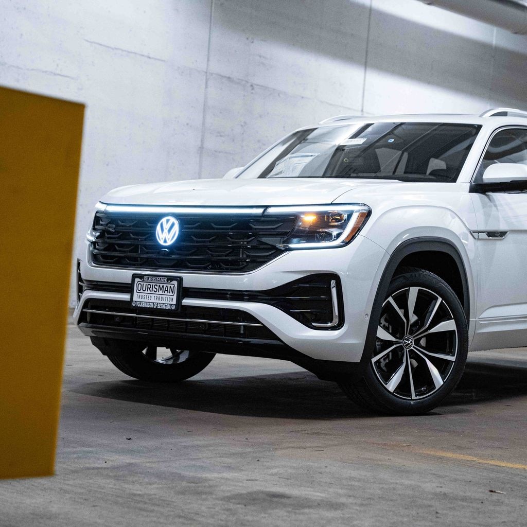 New 2026 Volkswagen Atlas 2.0T SEL Premium R-Line SUV