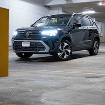 2025 Volkswagen Taos 1.5T SE SUV 2025 Volkswagen Taos 1.5T SE SUV