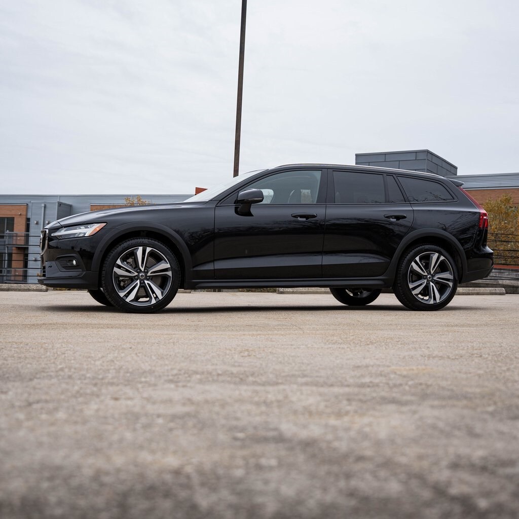 Used 2025 Volvo V60 Cross Country B5 Plus Wagon
