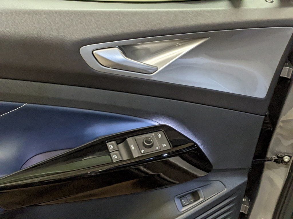 2025 Volkswagen ID.4 PRO S - Photo 10