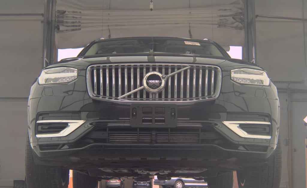 Used 2024 Volvo XC90 plug-in hybrid T8 Plus 6 Passenger SUV
