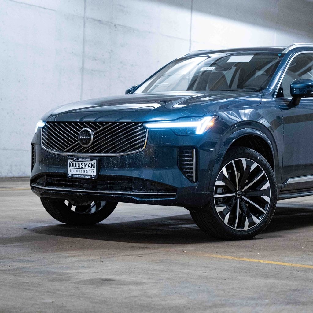 New 2026 Volvo XC90 B6 Ultra 6-Seater SUV