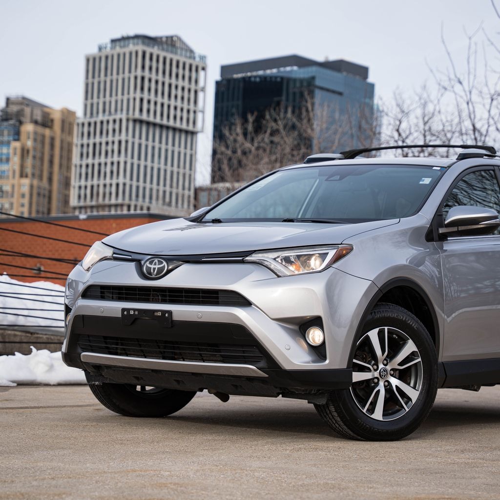 Used 2016 Toyota RAV4 XLE SUV