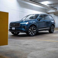2026 Volvo XC90 B6 Core SUV