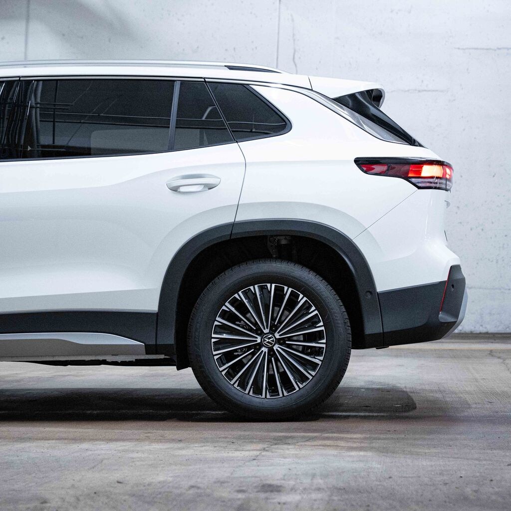 New 2026 Volkswagen Tiguan S SUV