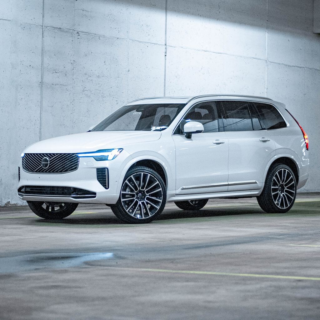New 2026 Volvo XC90 B6 Plus 6-Seater SUV