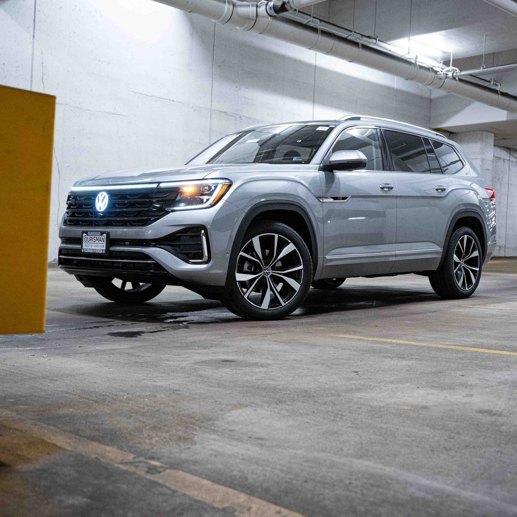 New 2026 Volkswagen Atlas 2.0T SEL Premium R-Line SUV