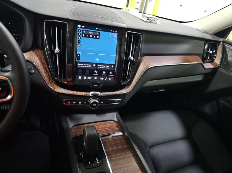 Used 2024 Volvo XC60 Plus with VIN YV4H60DL8R1903393 for sale in Bethesda, MD