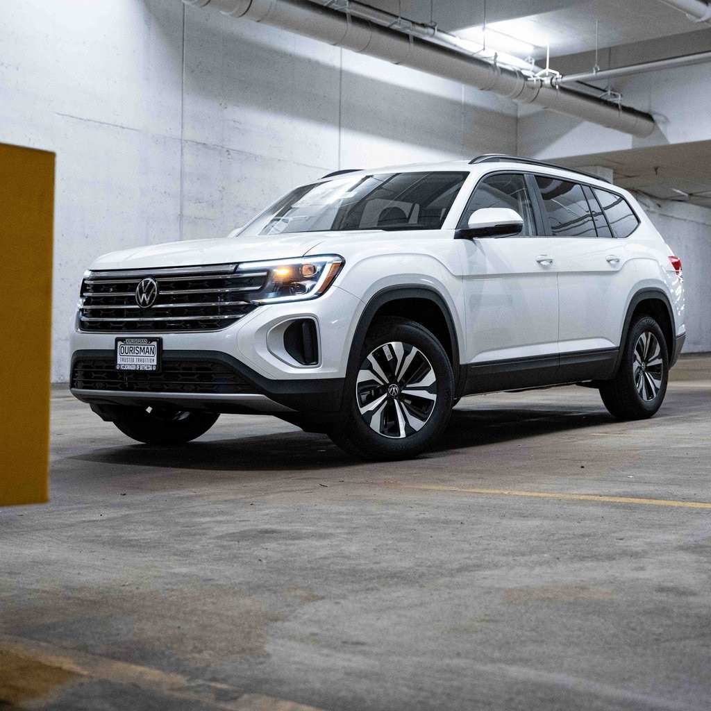 2026 Volkswagen Atlas SE's photo