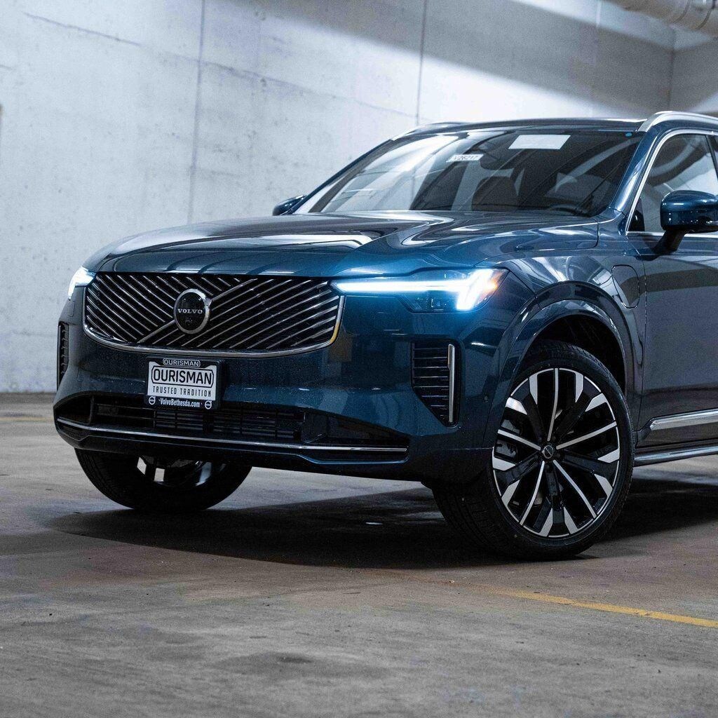 New 2026 Volvo XC90 plug-in hybrid T8 Ultra 7-Seater SUV
