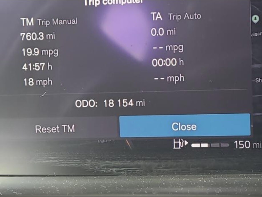 2024 Volvo XC90 B5 Core photo 2