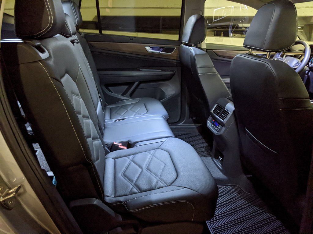 2026 Volkswagen Atlas SE w/Tech - Photo 25