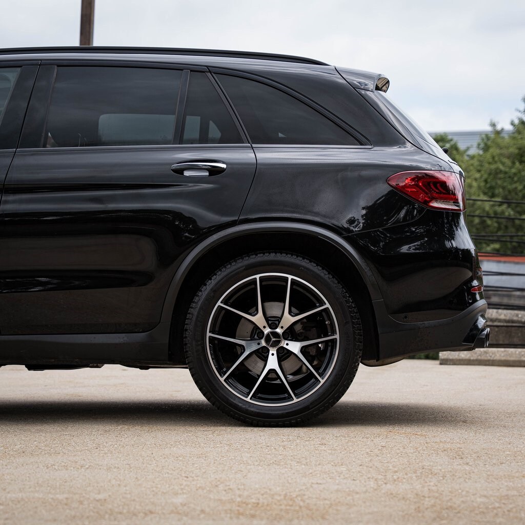 2020 Mercedes Benz GLC 43 AMG 4MATIC photo 4