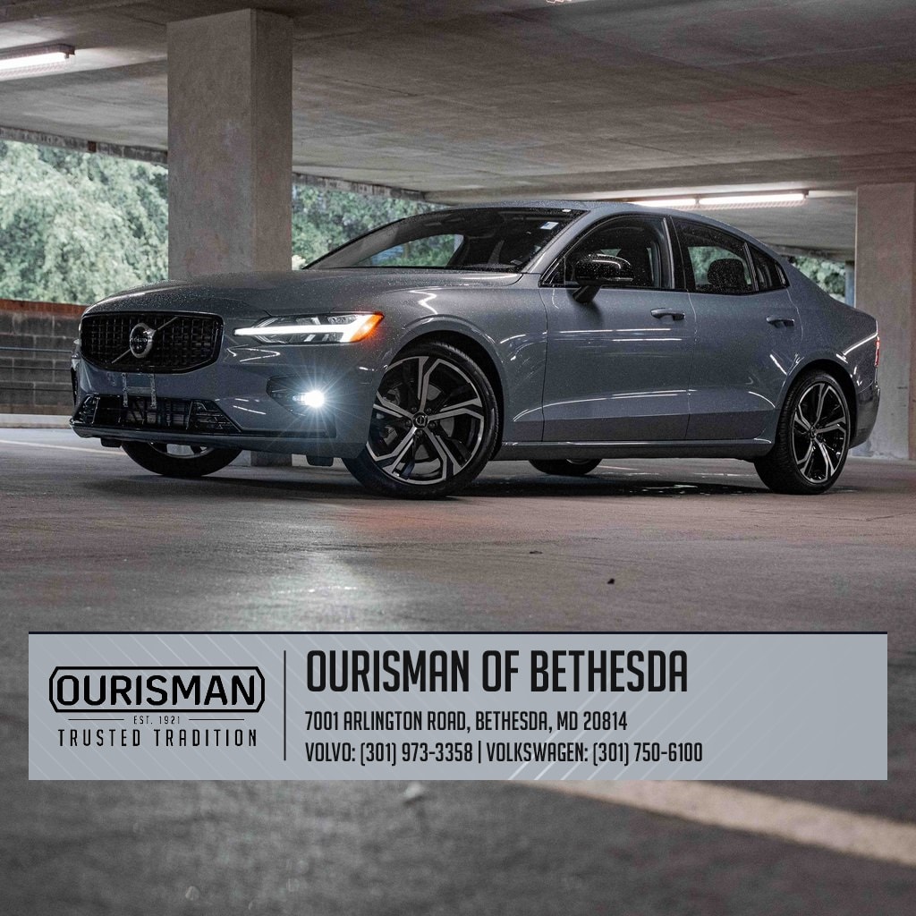 Used 2024 Volvo S60 B5 Core Dark Theme Sedan