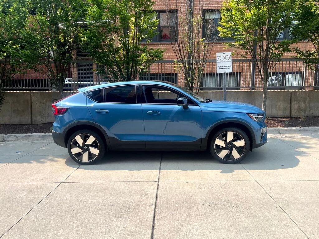 Certified 2023 Volvo C40 Recharge Pure Electric Ultimate SUV
