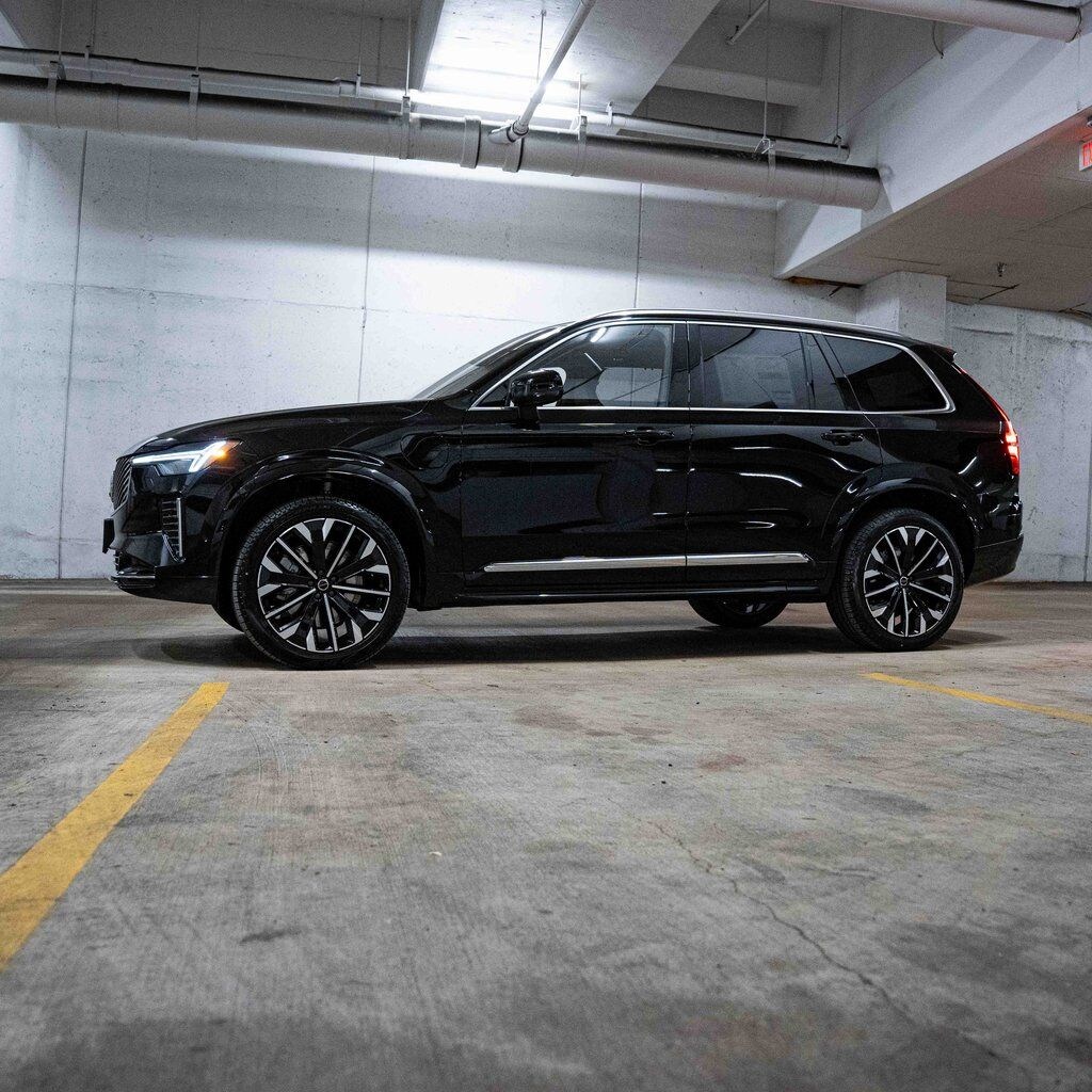 New 2026 Volvo XC90 plug-in hybrid T8 Ultra 7-Seater SUV