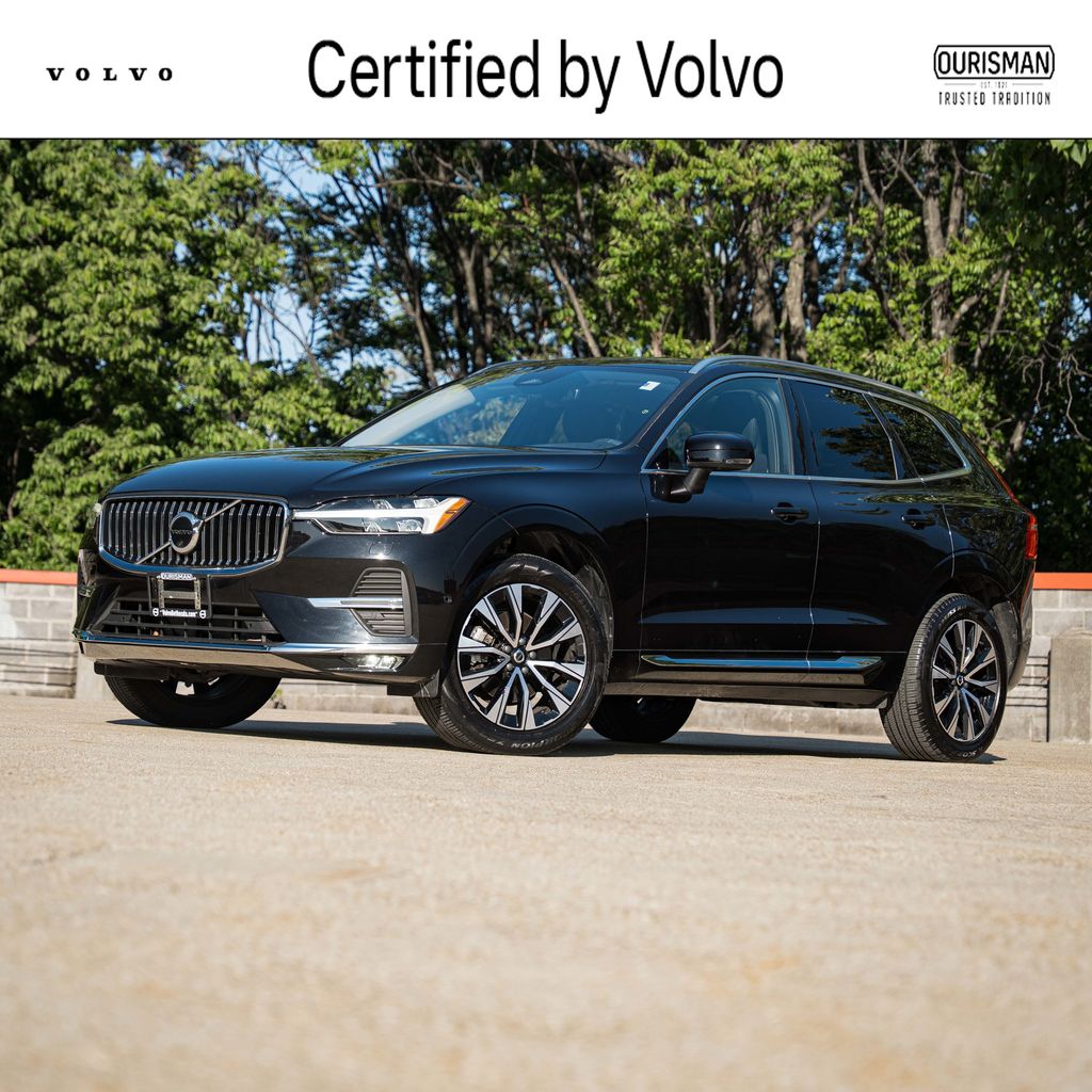 2023 Volvo XC60 B5 Plus Bright Theme AWD's photo