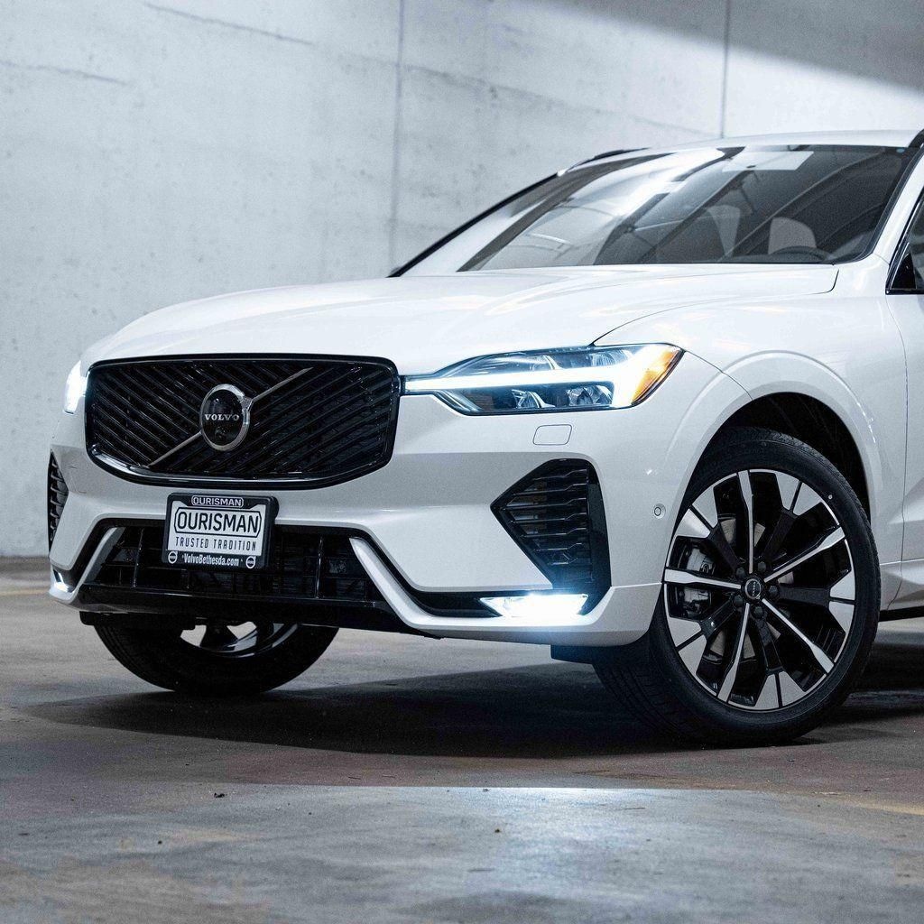 New 2026 Volvo XC60 B5 Plus SUV