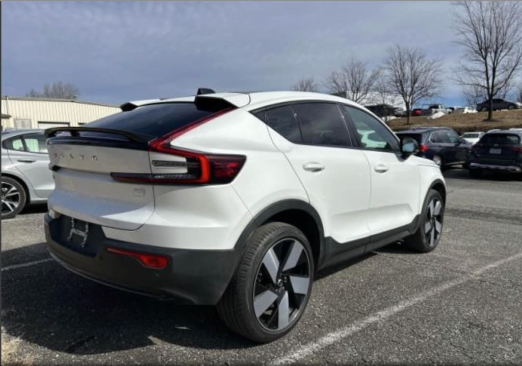 Used 2023 Volvo C40 Recharge Pure Electric Ultimate SUV