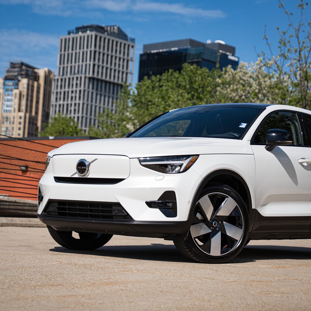 Used 2023 Volvo C40 Ultimate with VIN YV4ED3GM8P2051701 for sale in Bethesda, MD