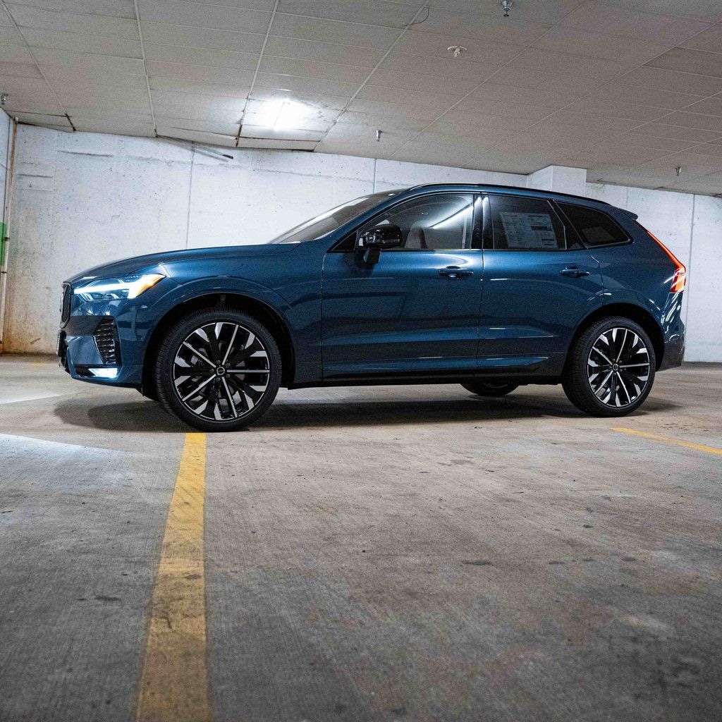 New 2026 Volvo XC60 B5 Ultra SUV