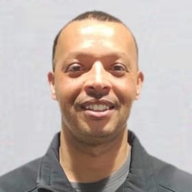 Staff member Younis Boukhlifi from ID_bbb258