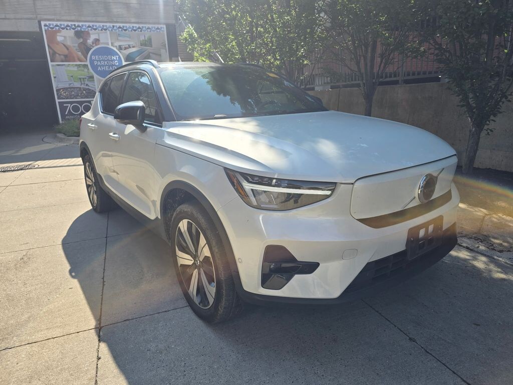 Certified 2023 Volvo XC40 Recharge Pure Electric Twin Plus SUV