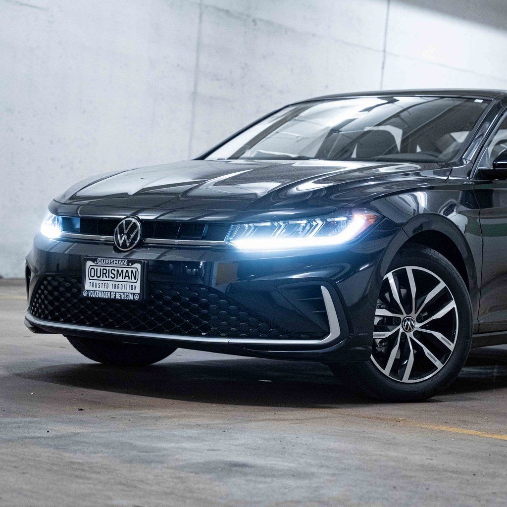 New 2026 Volkswagen Jetta 1.5T SE Sedan