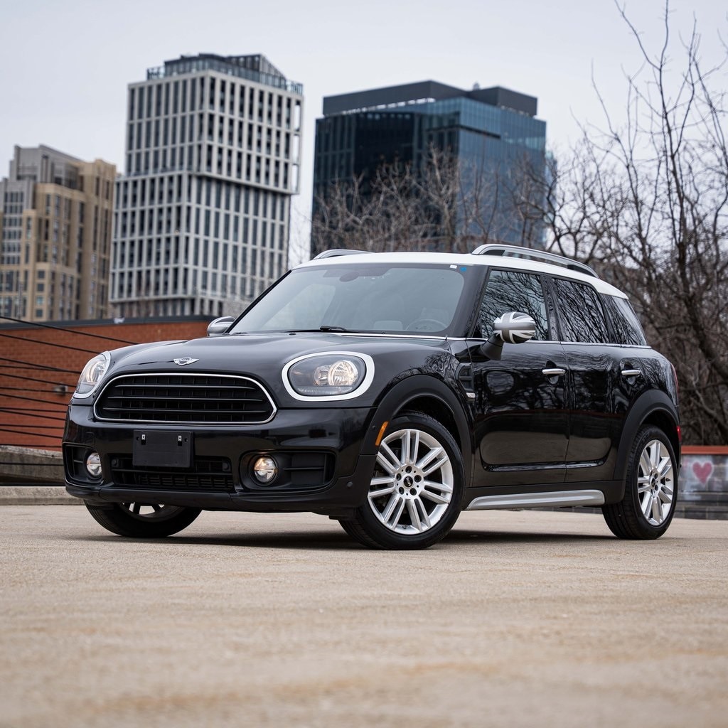 2018 MINI Countryman Base's photo
