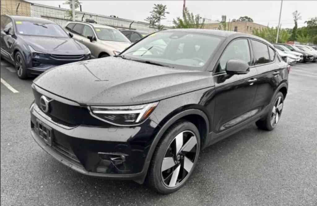 Used 2023 Volvo C40 Recharge Pure Electric Ultimate SUV