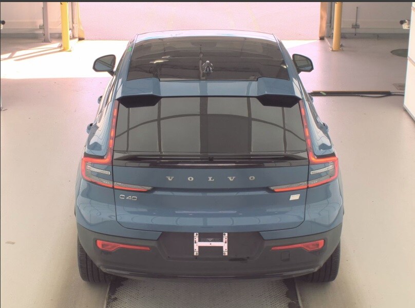 2024 Volvo C40 Recharge photo 4