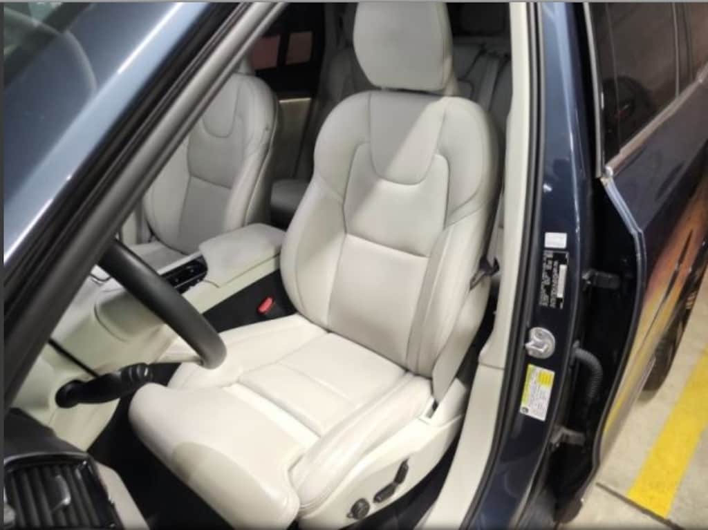 Used 2024 Volvo XC90 plug-in hybrid Ultimate SUV