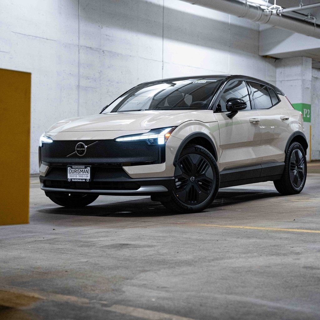 2026 Volvo EX30 Ultra's photo
