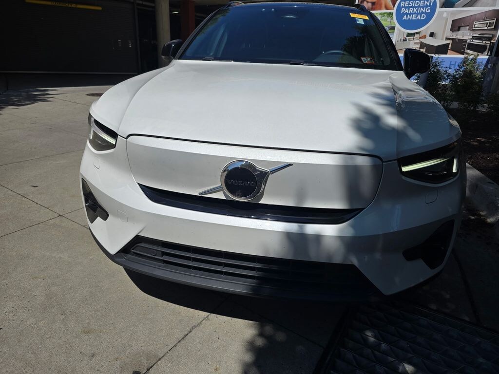 Used 2023 Volvo XC40 Recharge Pure Electric Ultimate SUV